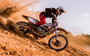 Transforming Customer Data Accuracy and Reporting Speed with Google Cloud Migration home image